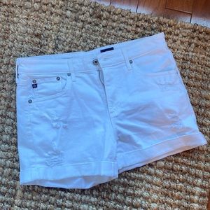 White AG The Hailey boyfriend roll up short size 27